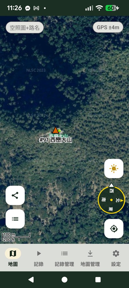 追追空照圖+路名底圖，顯示衛星影像疊加道路名稱